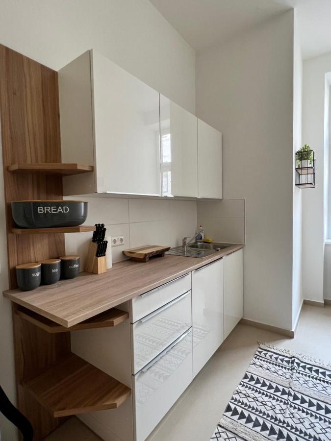 New Exclusive 100M2, Top Location! Wien Eksteriør billede