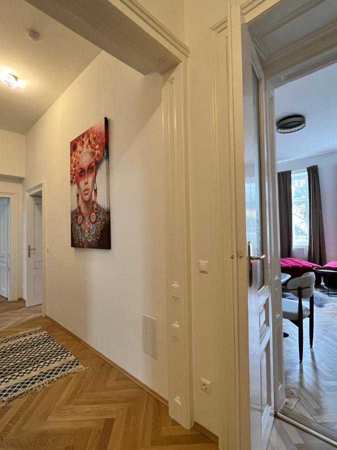 New Exclusive 100M2, Top Location! Wien Eksteriør billede